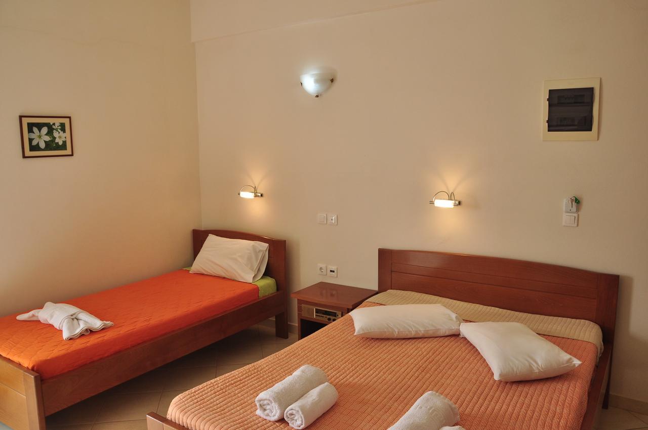 Ostria Hotel Palekastro Zewnętrze zdjęcie